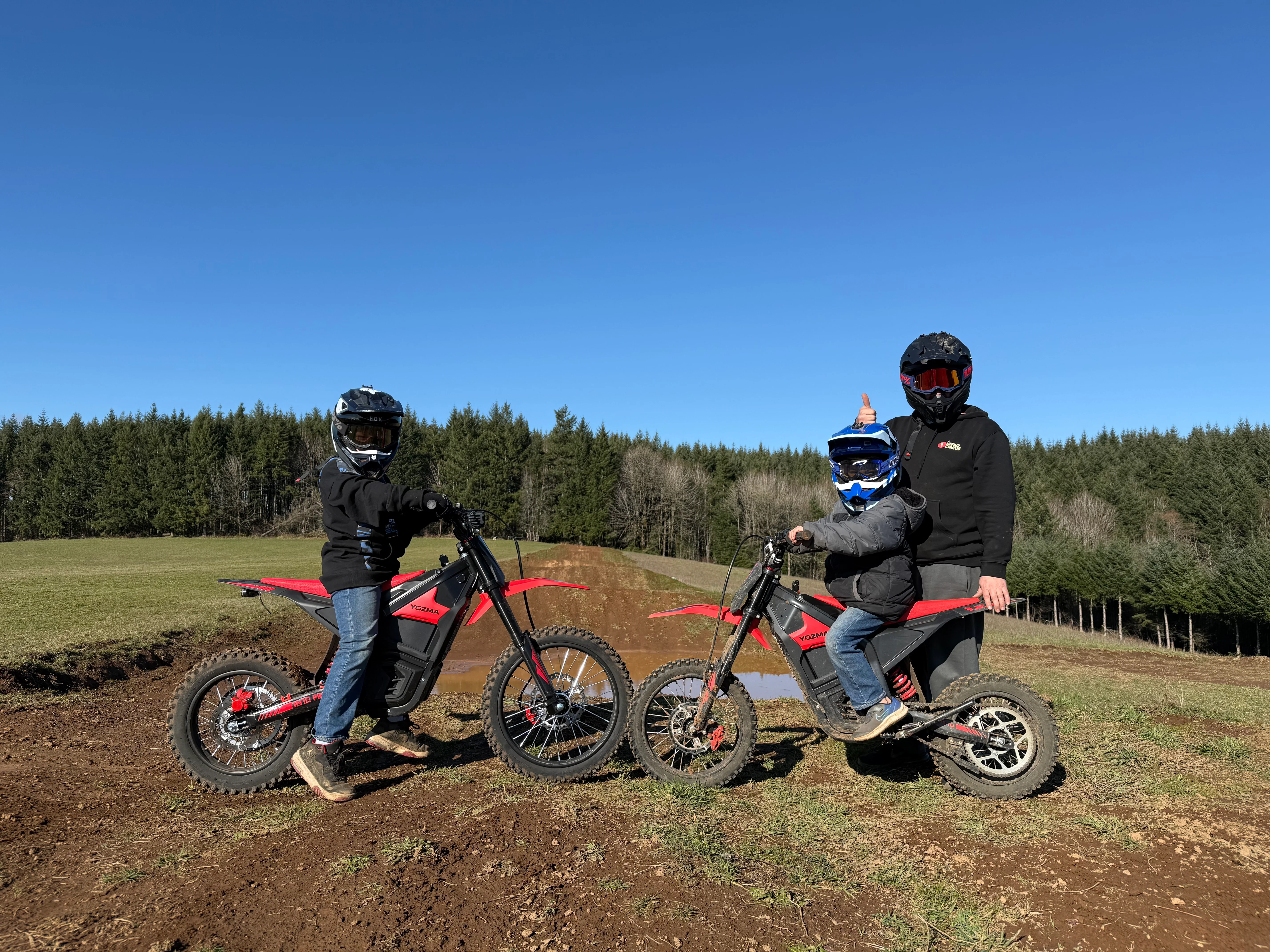Yozma IN 10 × IN 10 Pro Dual Bundle – Electric Dirt Bike 2-Bike Set - Image 3