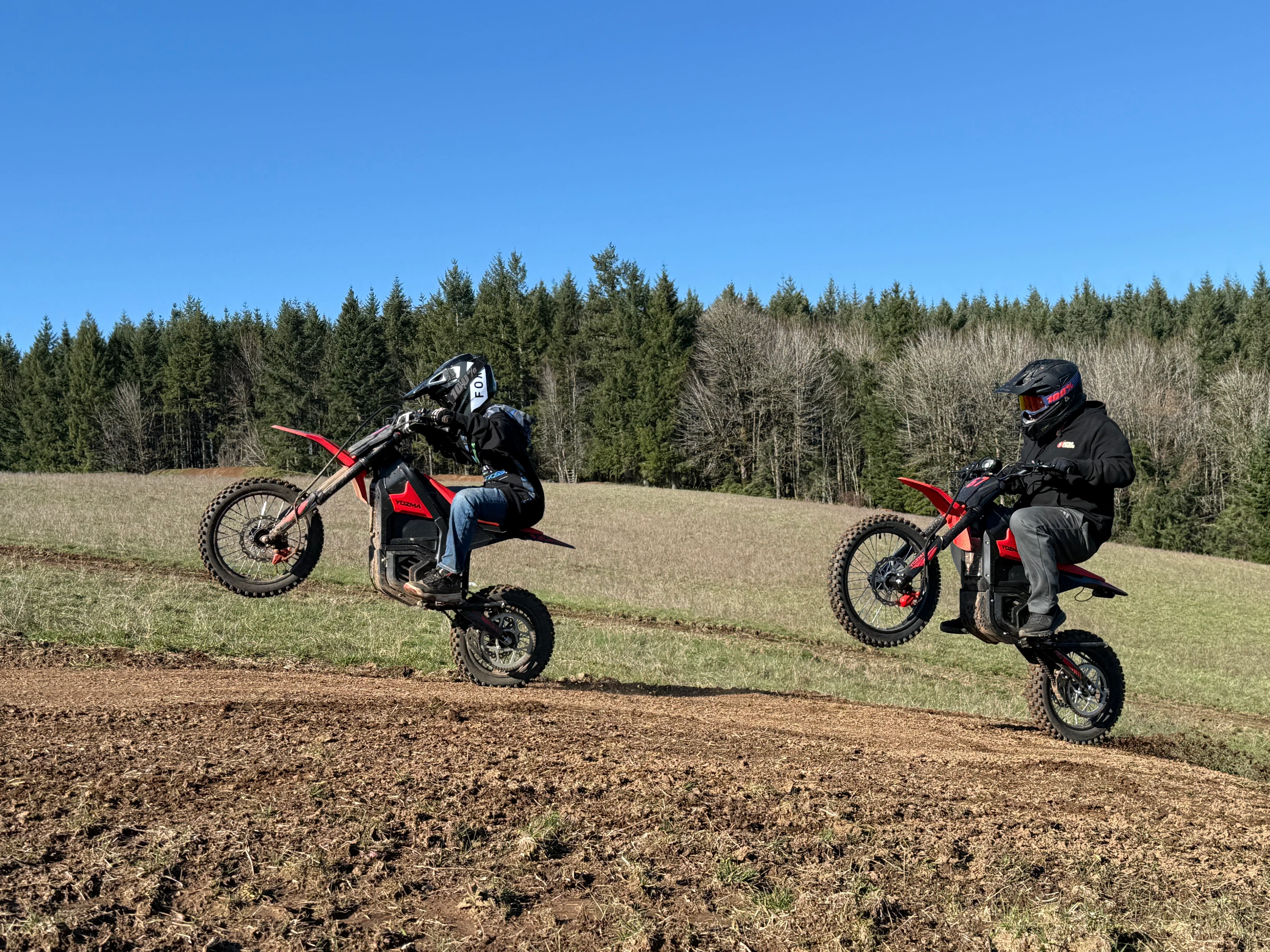 Yozma IN 10 × IN 10 Pro Dual Bundle – Electric Dirt Bike 2-Bike Set - Image 4